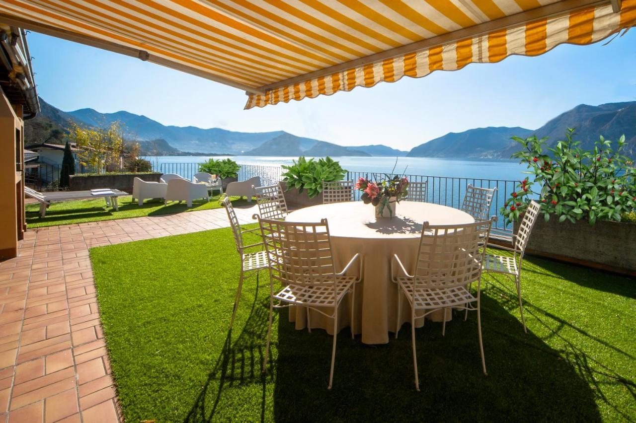 The Terrace On The Lake Marone Luaran gambar